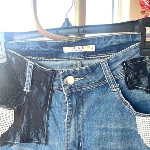 Ripped /Patch Fashion Jeans